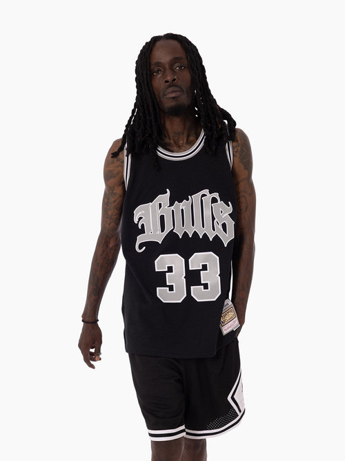 MNCG12638_BLKGRY00_3_u5d5y4_1748561546