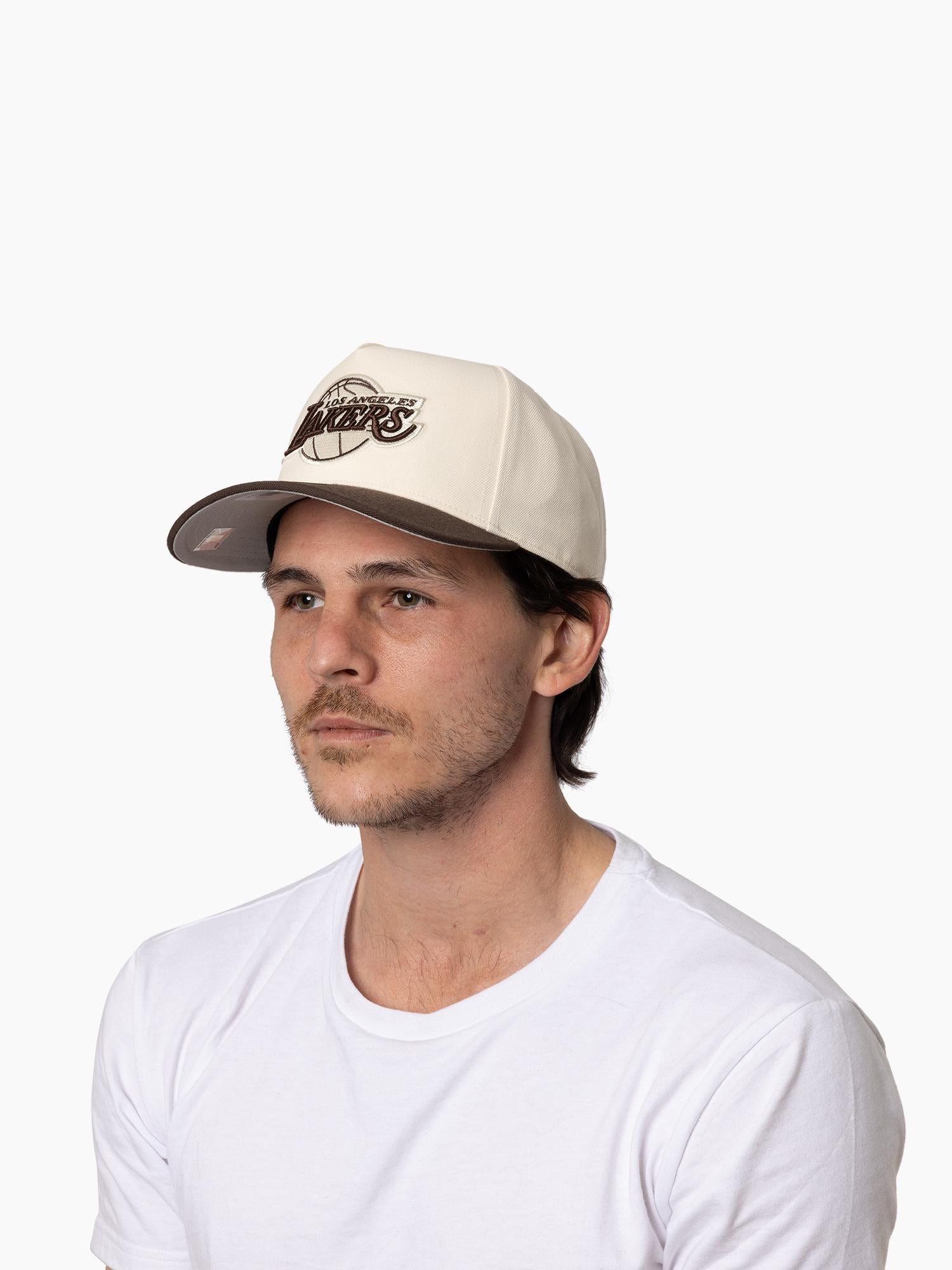 Lakers Two Tone Pro Pinch Snapback – Mitchell Ness