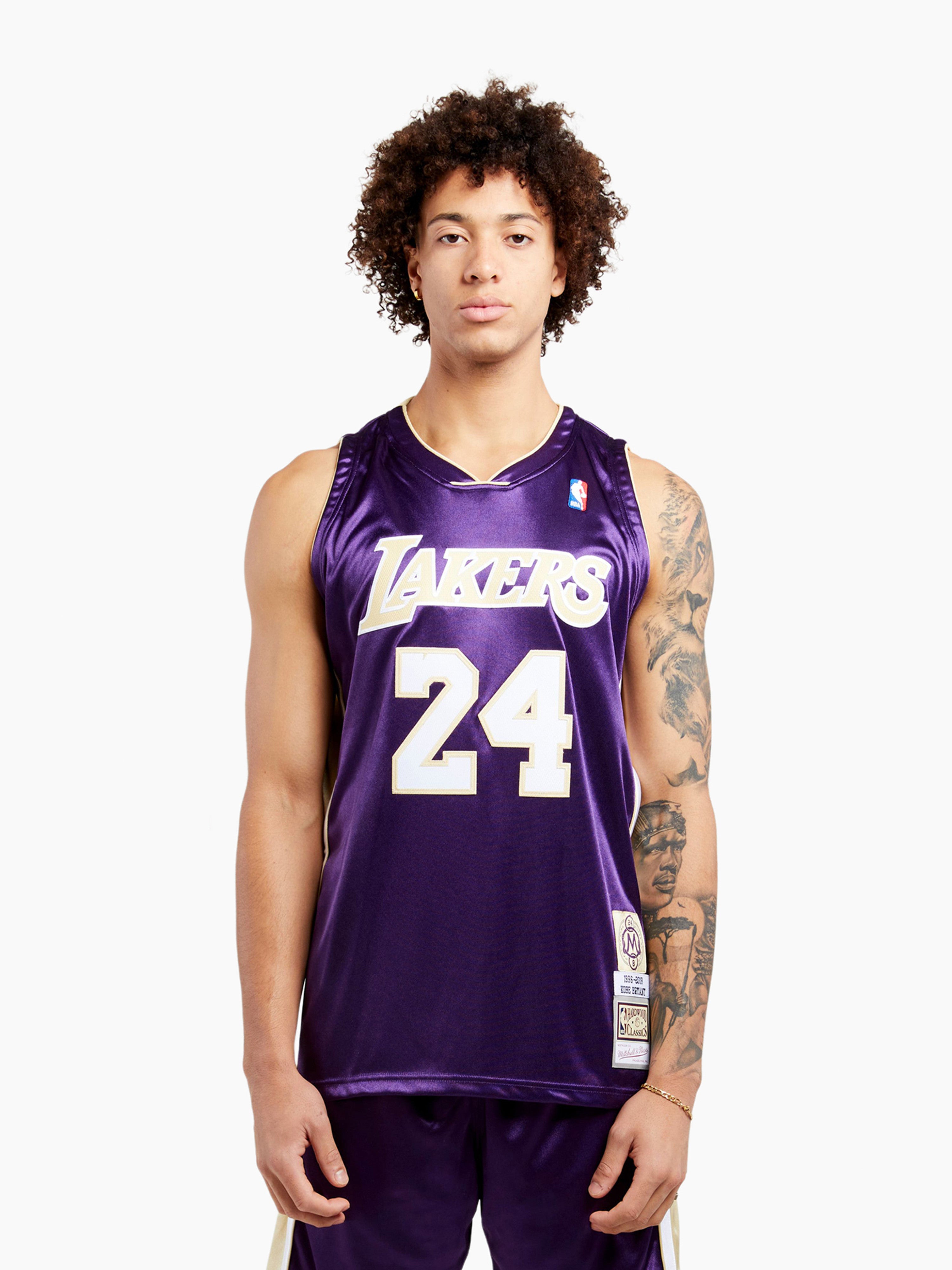 Kobe Bryant 1996-97 Lakers Hall of Fame Jersey â Mitchell & Ness