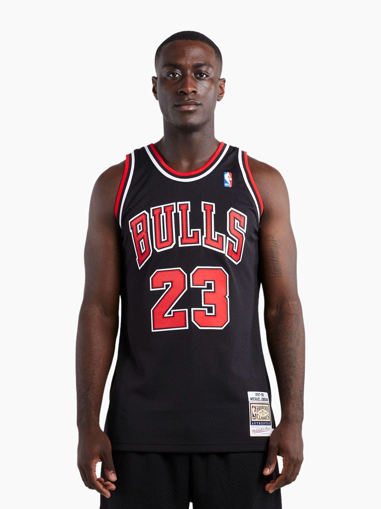 Michael Jordan 1997-98 Bulls Authentic Jersey – Mitchell Ness
