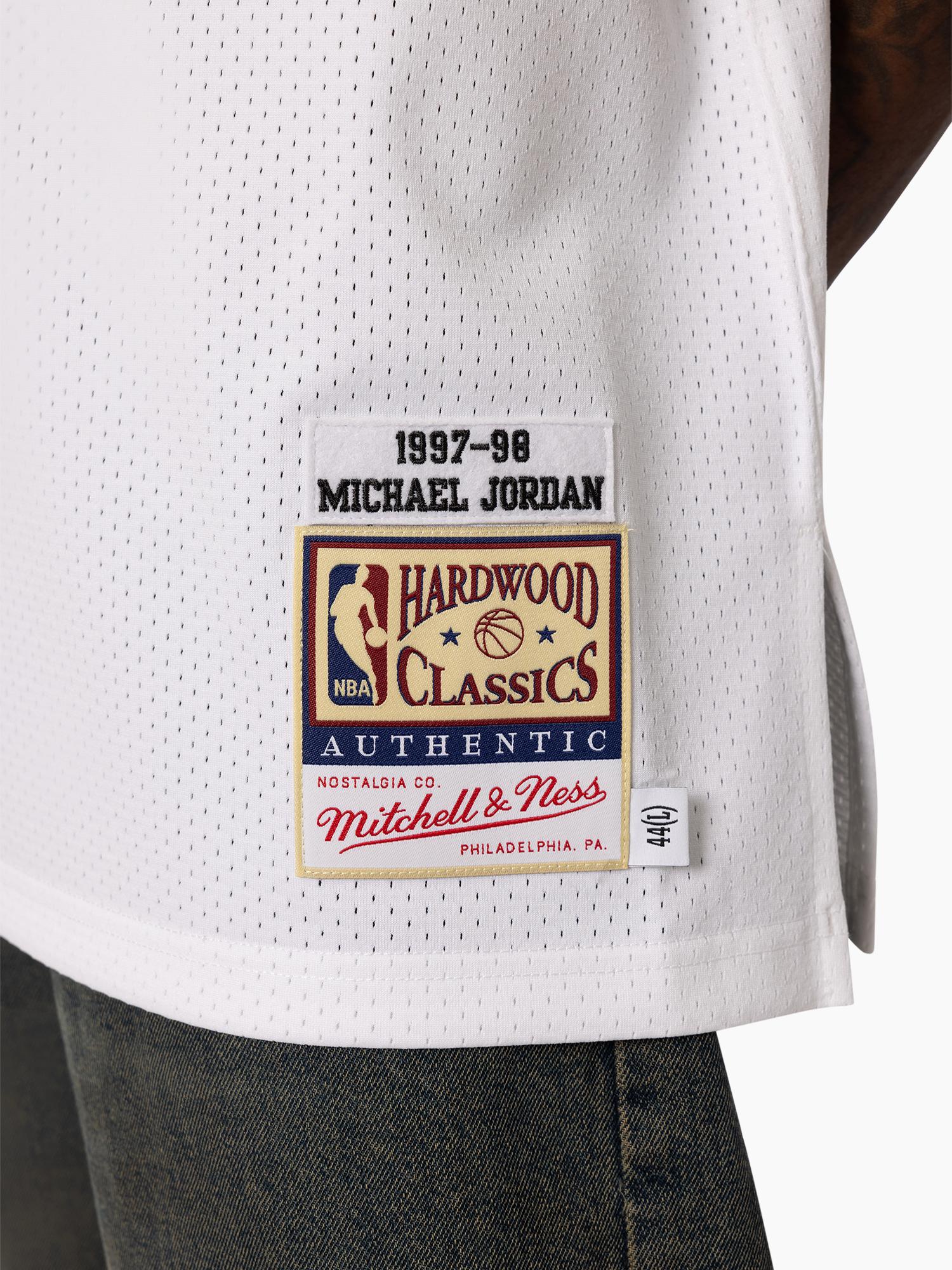 Mitchell & Ness 1997-98 JORDAN ジャージ Michael Jordan 1997-98 Chicago Bulls Authentic Jersey – Mitchell