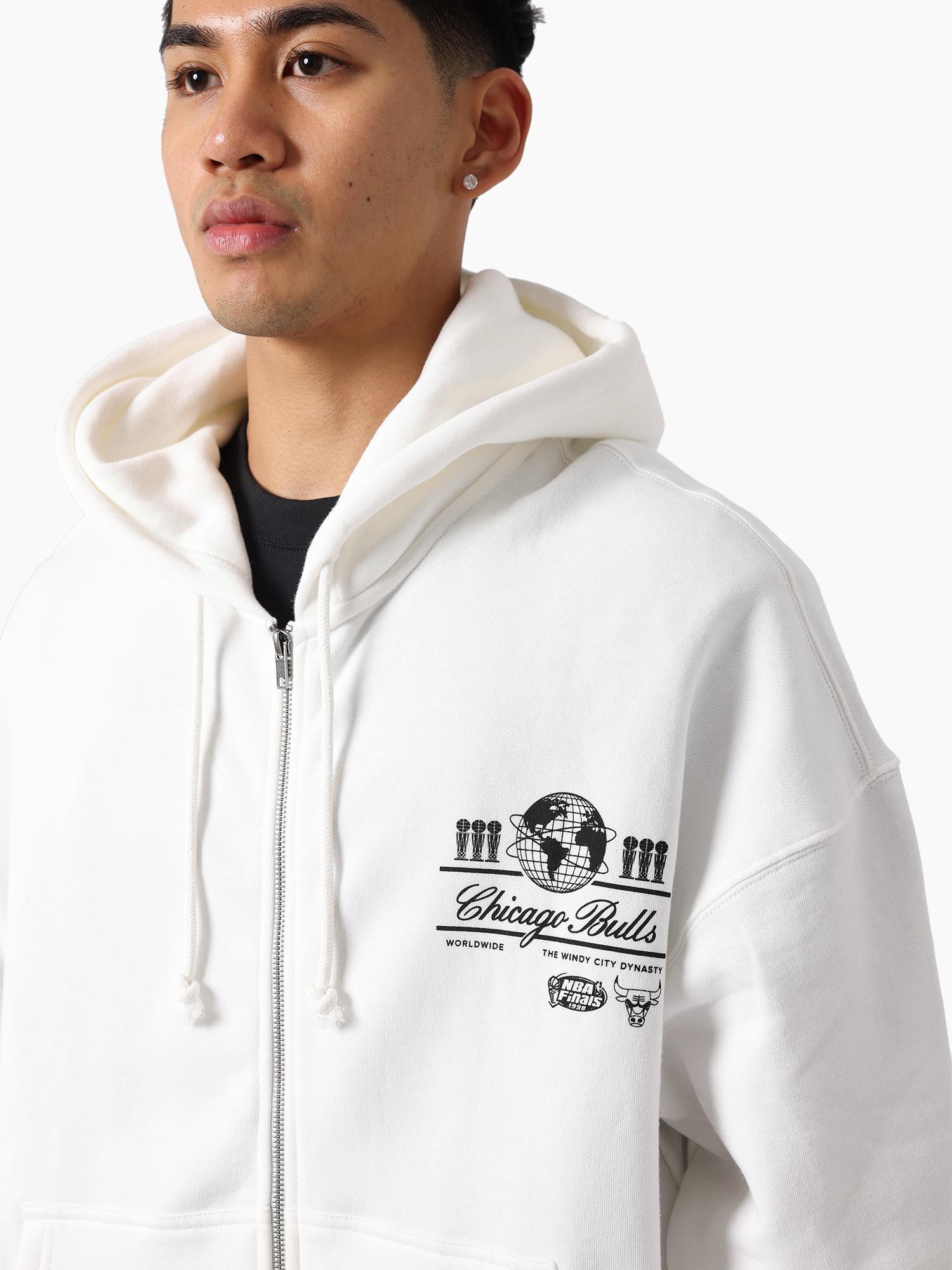 Chicago Bulls World Wide Hoodie – Mitchell & Ness