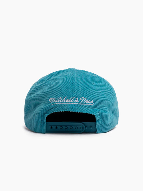 MNCH23259_TEAL0000_5_yycmaw_1733790677