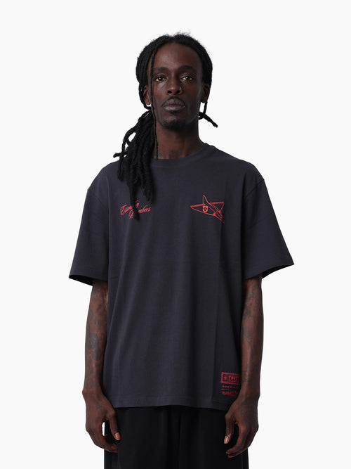 MNESN4591_BLK0000_3_kapeuu_1770859777