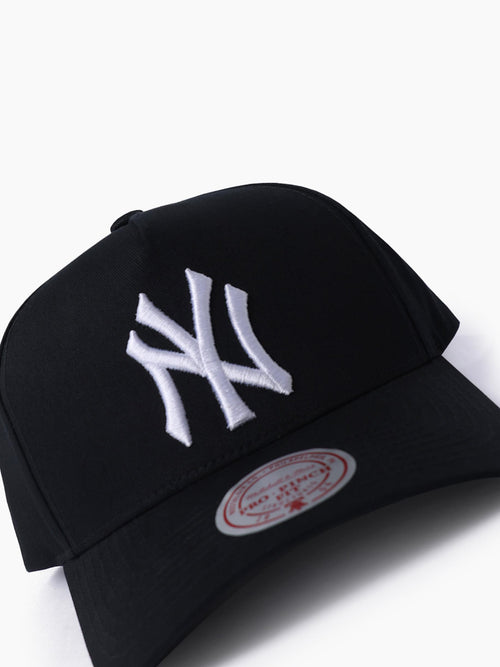 MNNY00404_BLK0000_2_xbap02_1768863645